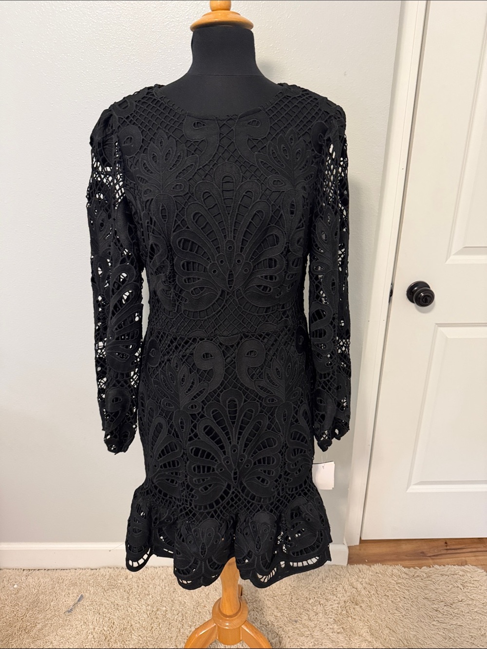 David's Bridal Black Long Sleeve Lace Fit-and-Flare cocktail Dress